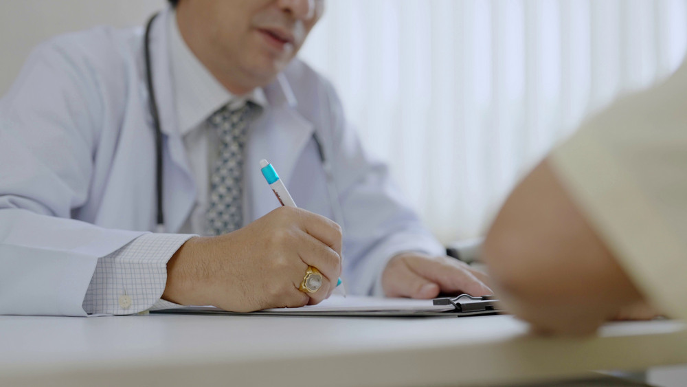 Ways a Thyroid Specialist Can Help